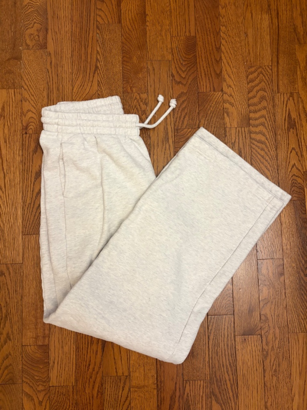 Aritzia TNA Cozy AF Fleece Wide Leg Sweatpants Small Heather Oat SIZE S